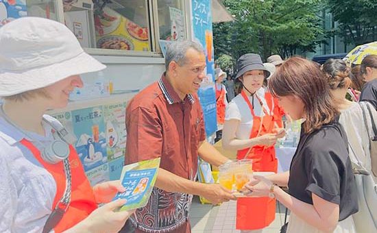 Ceylon Iced Tea promotional campaign In Tokyo, Japan during summer.